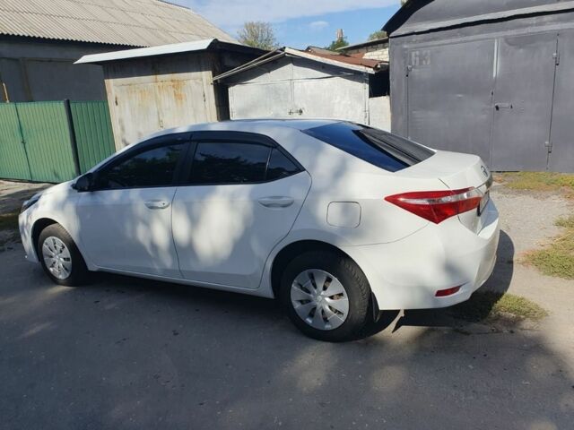 Белый Тойота Королла, объемом двигателя 1.3 л и пробегом 190 тыс. км за 12500 $, фото 12 на Automoto.ua