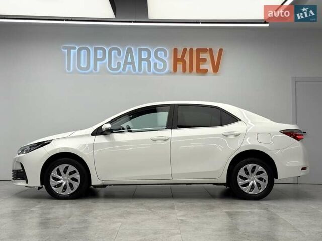 Белый Тойота Королла, объемом двигателя 1.6 л и пробегом 45 тыс. км за 15700 $, фото 11 на Automoto.ua