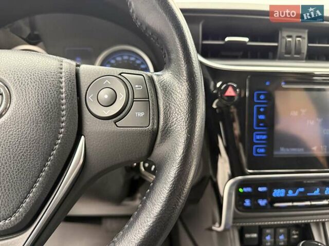 Белый Тойота Королла, объемом двигателя 1.6 л и пробегом 45 тыс. км за 16700 $, фото 41 на Automoto.ua