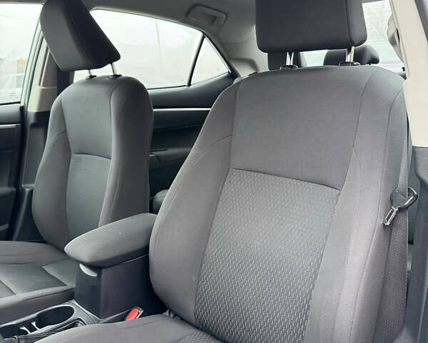 Белый Тойота Королла, объемом двигателя 1.6 л и пробегом 55 тыс. км за 13900 $, фото 8 на Automoto.ua