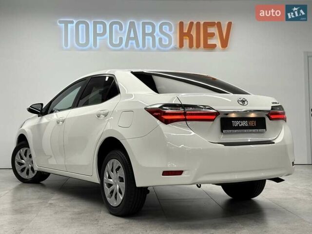 Белый Тойота Королла, объемом двигателя 1.6 л и пробегом 45 тыс. км за 16700 $, фото 10 на Automoto.ua