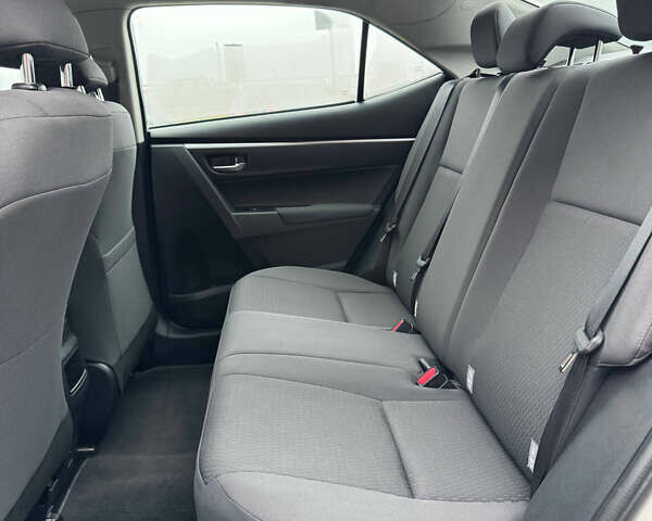 Белый Тойота Королла, объемом двигателя 1.6 л и пробегом 55 тыс. км за 13900 $, фото 11 на Automoto.ua