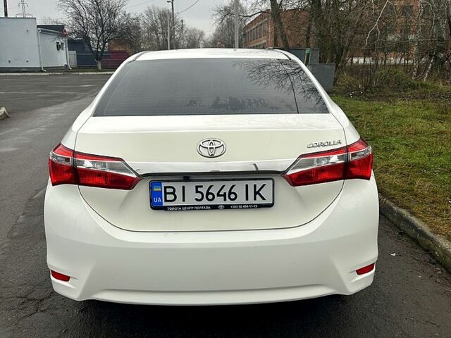 Білий Тойота Королла, об'ємом двигуна 1.6 л та пробігом 205 тис. км за 13700 $, фото 6 на Automoto.ua