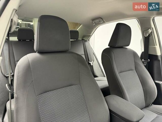 Белый Тойота Королла, объемом двигателя 1.6 л и пробегом 45 тыс. км за 16700 $, фото 33 на Automoto.ua