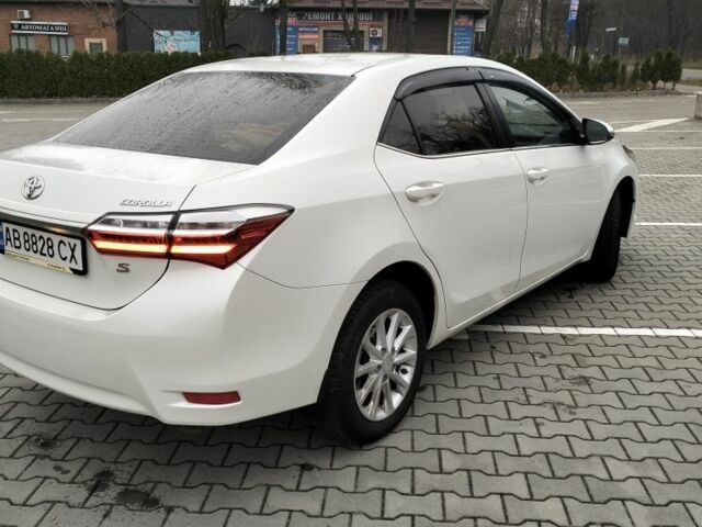 Белый Тойота Королла, объемом двигателя 1.6 л и пробегом 168 тыс. км за 15000 $, фото 4 на Automoto.ua