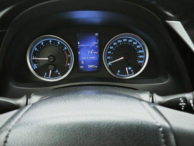 Белый Тойота Королла, объемом двигателя 1.6 л и пробегом 29 тыс. км за 17100 $, фото 4 на Automoto.ua