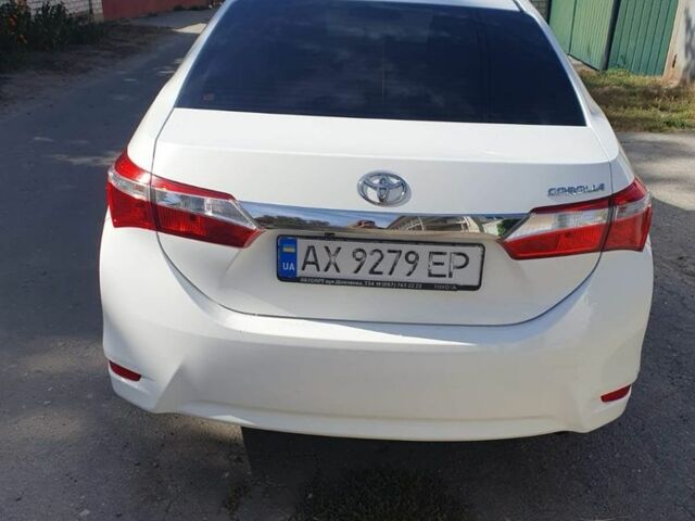 Белый Тойота Королла, объемом двигателя 1.3 л и пробегом 190 тыс. км за 12500 $, фото 11 на Automoto.ua