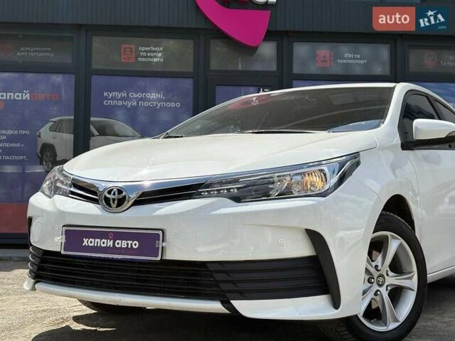 Белый Тойота Королла, объемом двигателя 1.6 л и пробегом 155 тыс. км за 13500 $, фото 4 на Automoto.ua