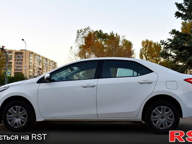 Тойота Королла 2017 у Києві на Automoto.ua Білий Тойота Королла, об'ємом двигуна 1.6 л та пробігом 187 тис. км за 9900 $, фото 2 на Automoto.ua