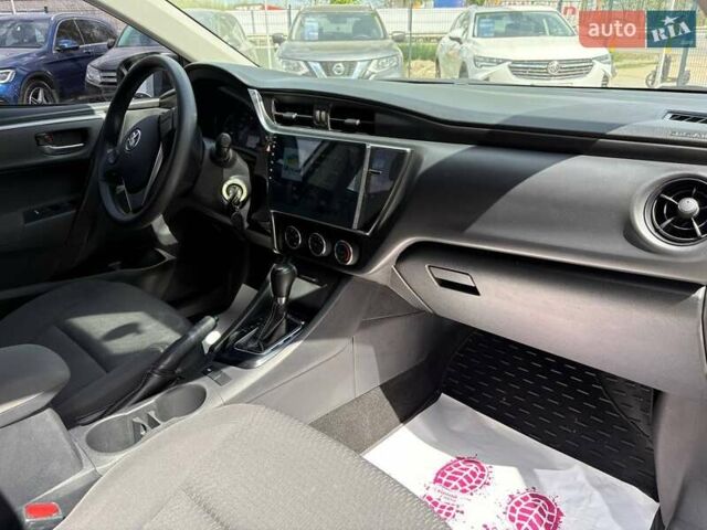 Белый Тойота Королла, объемом двигателя 1.6 л и пробегом 155 тыс. км за 13500 $, фото 29 на Automoto.ua