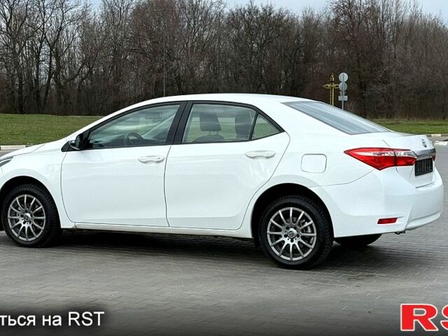 Белый Тойота Королла, объемом двигателя 1.6 л и пробегом 96 тыс. км за 13800 $, фото 4 на Automoto.ua