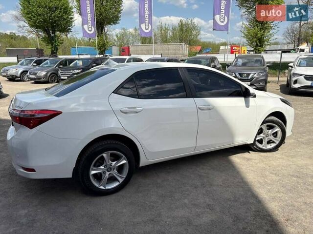 Белый Тойота Королла, объемом двигателя 1.6 л и пробегом 155 тыс. км за 13500 $, фото 8 на Automoto.ua