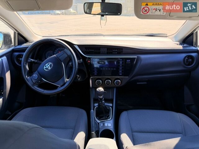 Белый Тойота Королла, объемом двигателя 1.6 л и пробегом 192 тыс. км за 9900 $, фото 21 на Automoto.ua