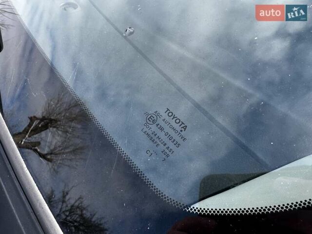 Білий Тойота Королла, об'ємом двигуна 1.33 л та пробігом 147 тис. км за 9850 $, фото 36 на Automoto.ua