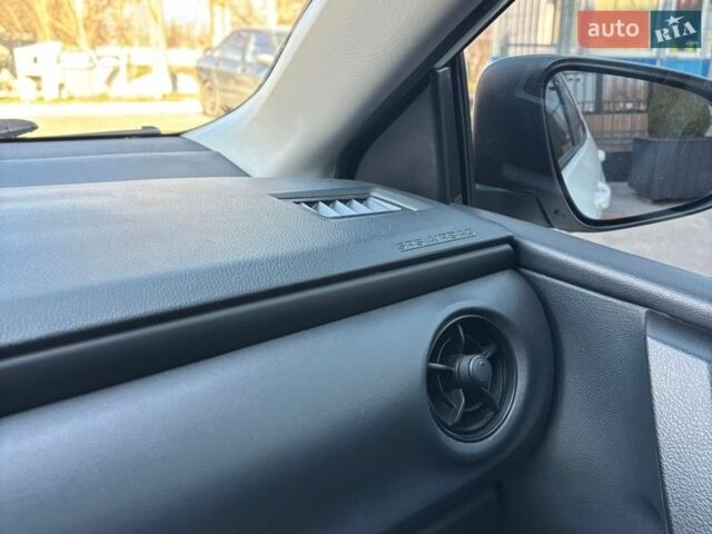 Білий Тойота Королла, об'ємом двигуна 1.33 л та пробігом 85 тис. км за 12900 $, фото 33 на Automoto.ua