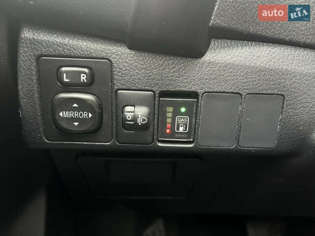 Белый Тойота Королла, объемом двигателя 1.6 л и пробегом 224 тыс. км за 11500 $, фото 10 на Automoto.ua