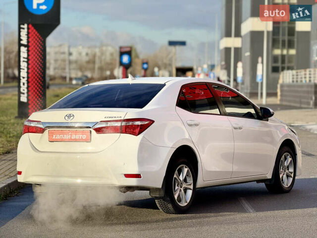 Белый Тойота Королла, объемом двигателя 1.6 л и пробегом 155 тыс. км за 12900 $, фото 4 на Automoto.ua