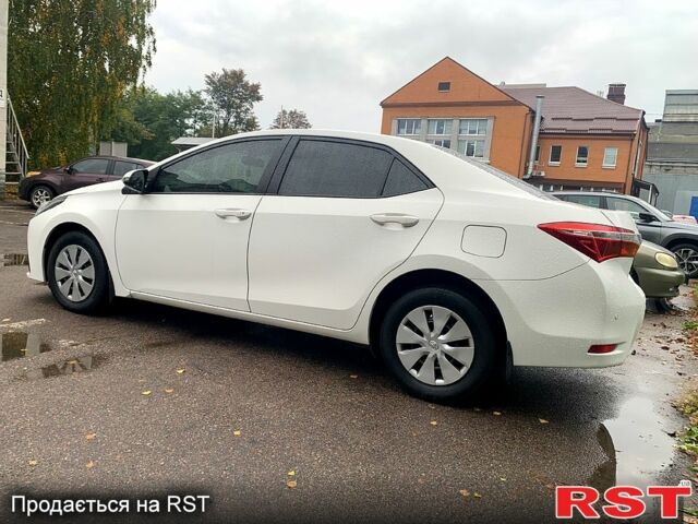 Белый Тойота Королла, объемом двигателя 1.6 л и пробегом 161 тыс. км за 9600 $, фото 3 на Automoto.ua