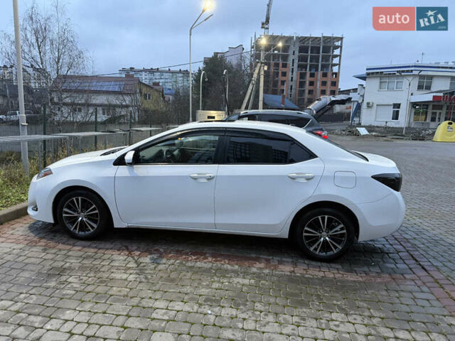 Белый Тойота Королла, объемом двигателя 1.8 л и пробегом 109 тыс. км за 13800 $, фото 2 на Automoto.ua