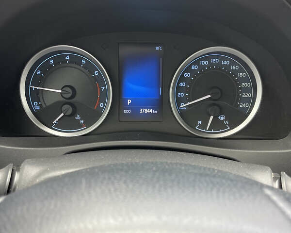 Білий Тойота Королла, об'ємом двигуна 1.6 л та пробігом 45 тис. км за 12400 $, фото 14 на Automoto.ua