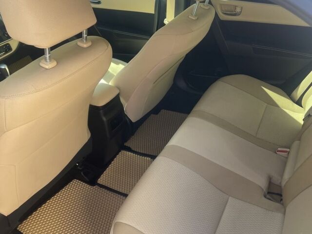 Белый Тойота Королла, объемом двигателя 1.8 л и пробегом 52 тыс. км за 12300 $, фото 8 на Automoto.ua