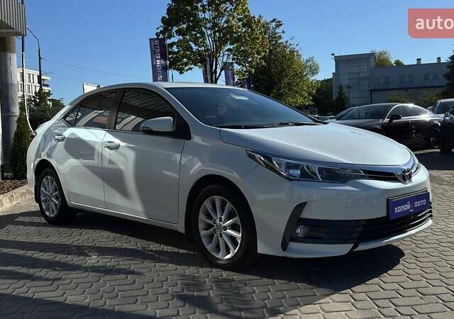 Белый Тойота Королла, объемом двигателя 1.6 л и пробегом 45 тыс. км за 13500 $, фото 2 на Automoto.ua
