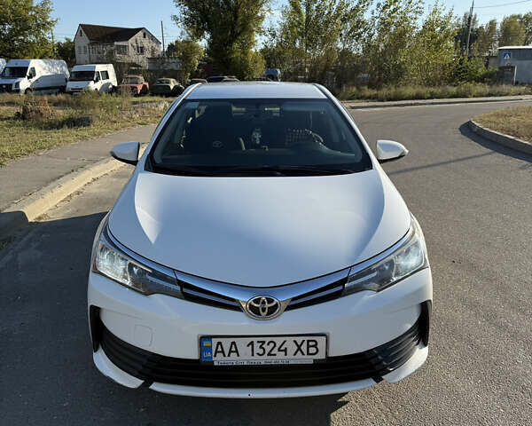 Белый Тойота Королла, объемом двигателя 1.6 л и пробегом 317 тыс. км за 11500 $, фото 2 на Automoto.ua