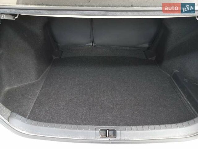 Білий Тойота Королла, об'ємом двигуна 1.33 л та пробігом 41 тис. км за 12500 $, фото 8 на Automoto.ua