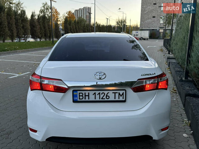 Белый Тойота Королла, объемом двигателя 1.6 л и пробегом 323 тыс. км за 10499 $, фото 10 на Automoto.ua