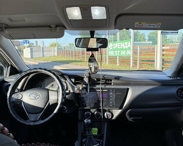 Белый Тойота Королла, объемом двигателя 1.6 л и пробегом 317 тыс. км за 11500 $, фото 14 на Automoto.ua