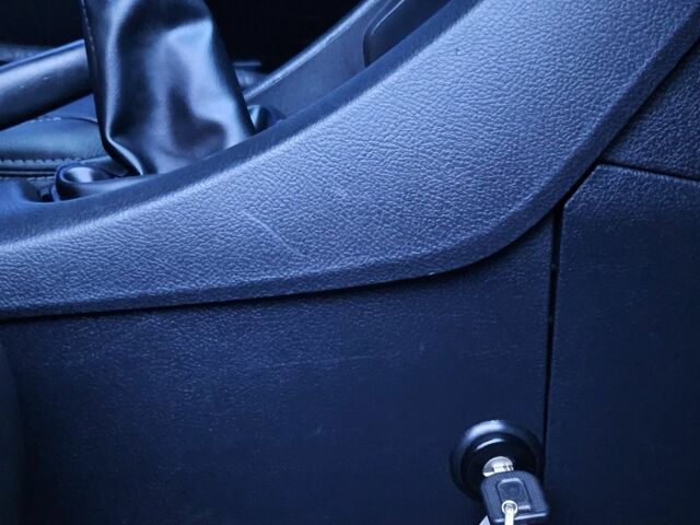 Белый Тойота Королла, объемом двигателя 1.3 л и пробегом 125 тыс. км за 11500 $, фото 4 на Automoto.ua