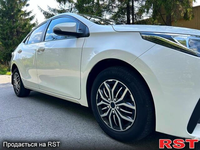 Белый Тойота Королла, объемом двигателя 1.6 л и пробегом 0 тыс. км за 15900 $, фото 12 на Automoto.ua