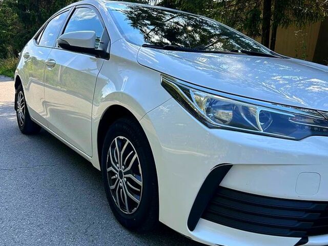 Белый Тойота Королла, объемом двигателя 1.6 л и пробегом 0 тыс. км за 15900 $, фото 1 на Automoto.ua