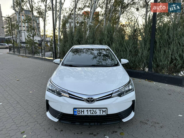 Белый Тойота Королла, объемом двигателя 1.6 л и пробегом 323 тыс. км за 10499 $, фото 18 на Automoto.ua