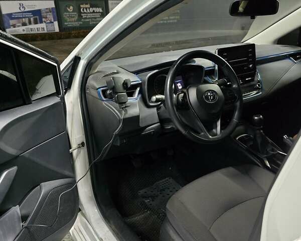 Белый Тойота Королла, объемом двигателя 1.6 л и пробегом 121 тыс. км за 16500 $, фото 7 на Automoto.ua