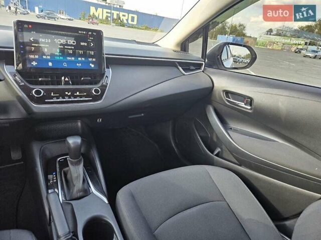 Білий Тойота Королла, об'ємом двигуна 1.6 л та пробігом 117 тис. км за 14900 $, фото 26 на Automoto.ua