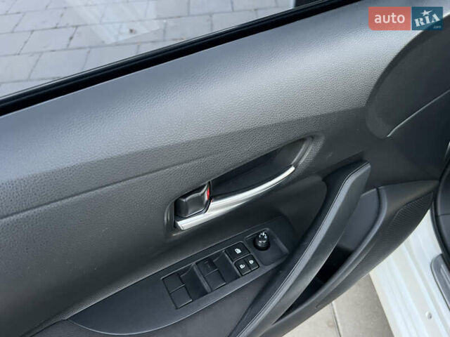 Белый Тойота Королла, объемом двигателя 1.6 л и пробегом 70 тыс. км за 15500 $, фото 20 на Automoto.ua