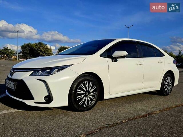 Білий Тойота Королла, об'ємом двигуна 1.6 л та пробігом 117 тис. км за 14900 $, фото 3 на Automoto.ua