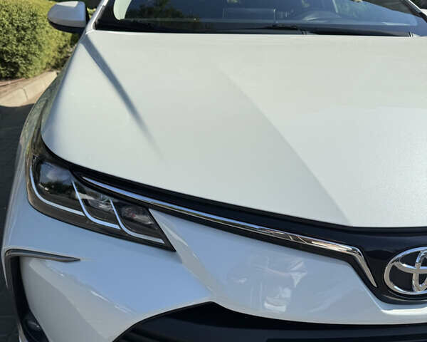 Білий Тойота Королла, об'ємом двигуна 1.6 л та пробігом 99 тис. км за 18200 $, фото 8 на Automoto.ua