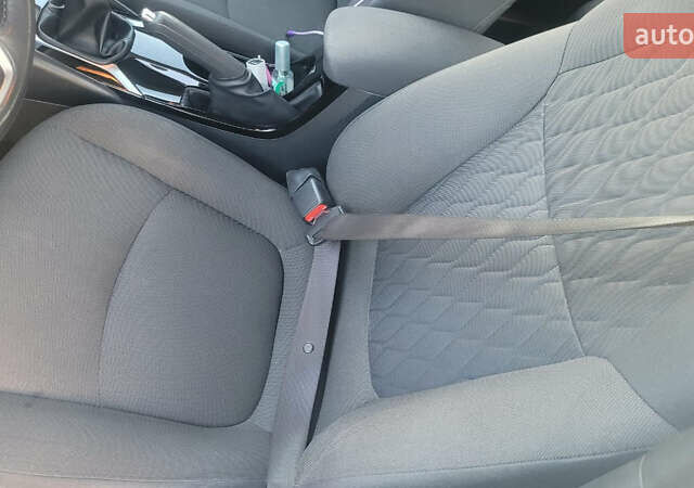 Белый Тойота Королла, объемом двигателя 1.6 л и пробегом 104 тыс. км за 14500 $, фото 23 на Automoto.ua