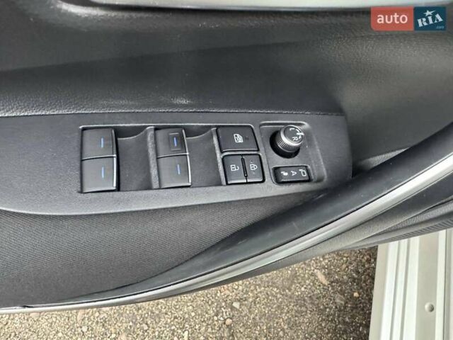 Белый Тойота Королла, объемом двигателя 1.6 л и пробегом 63 тыс. км за 21900 $, фото 10 на Automoto.ua