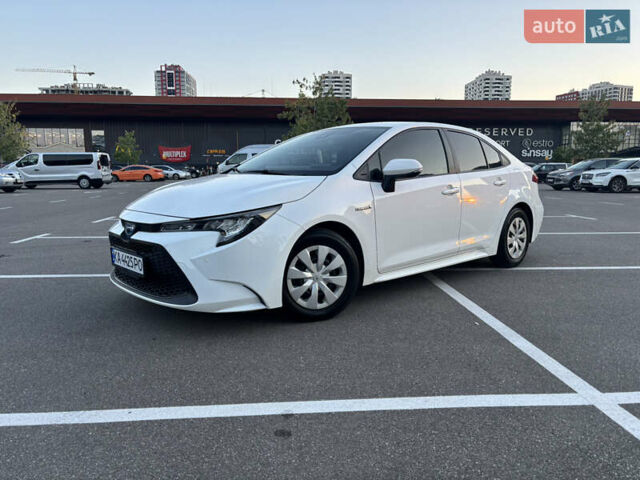 Белый Тойота Королла, объемом двигателя 1.8 л и пробегом 118 тыс. км за 18000 $, фото 11 на Automoto.ua