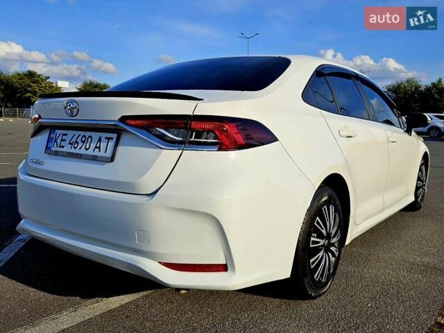 Білий Тойота Королла, об'ємом двигуна 1.6 л та пробігом 117 тис. км за 14900 $, фото 11 на Automoto.ua