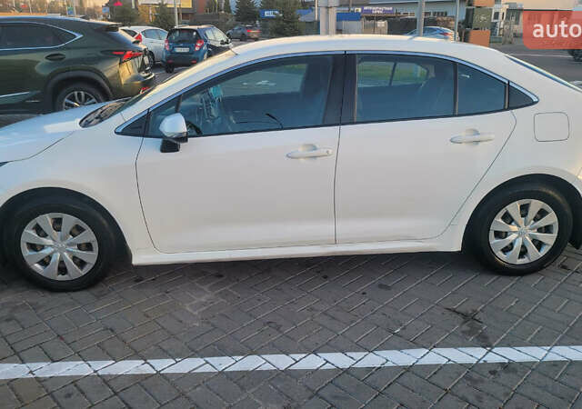 Белый Тойота Королла, объемом двигателя 1.6 л и пробегом 104 тыс. км за 14500 $, фото 3 на Automoto.ua