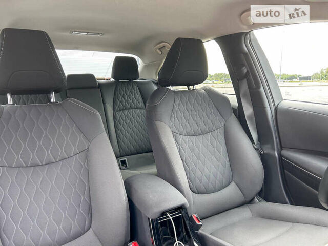 Белый Тойота Королла, объемом двигателя 1.8 л и пробегом 130 тыс. км за 19999 $, фото 18 на Automoto.ua