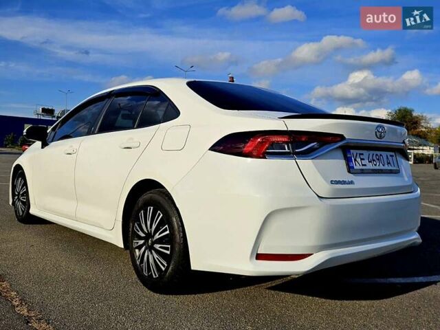Білий Тойота Королла, об'ємом двигуна 1.6 л та пробігом 117 тис. км за 14900 $, фото 7 на Automoto.ua