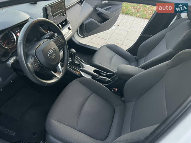Белый Тойота Королла, объемом двигателя 1.6 л и пробегом 70 тыс. км за 15500 $, фото 23 на Automoto.ua