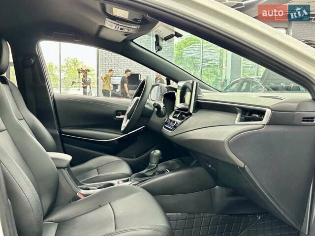 Белый Тойота Королла, объемом двигателя 1.8 л и пробегом 65 тыс. км за 17300 $, фото 18 на Automoto.ua