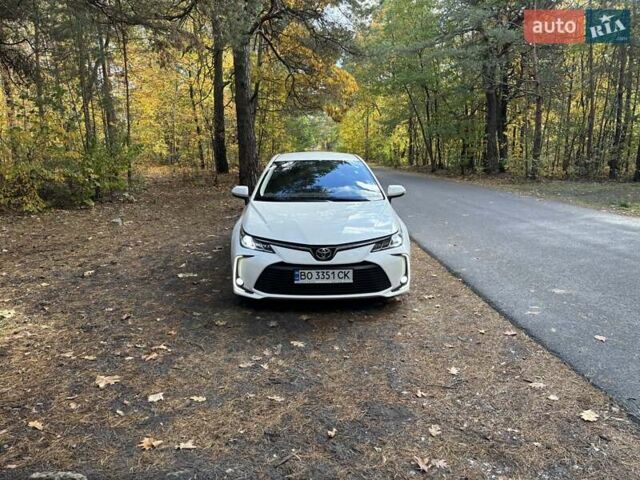 Білий Тойота Королла, об'ємом двигуна 1.6 л та пробігом 132 тис. км за 15800 $, фото 8 на Automoto.ua