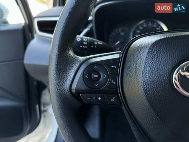 Белый Тойота Королла, объемом двигателя 1.6 л и пробегом 52 тыс. км за 15600 $, фото 8 на Automoto.ua